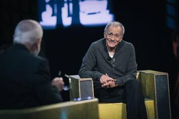 Luce Social Club, su Sky Arte arrivano Roberto Vecchioni e Mobrici