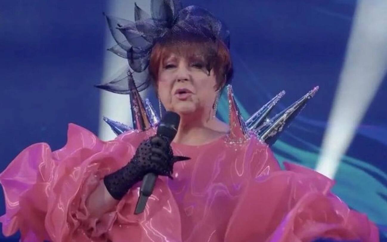 Orietta Berti a Sanremo 2022, tutti i vestiti indossati al Festival
