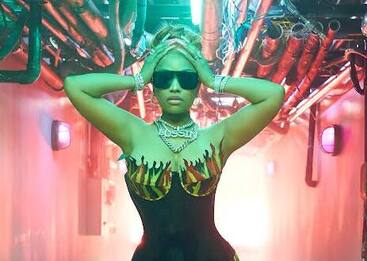Nicki Minaj pubblica a sorpresa un nuovo singolo, Bussin feat. Lil Ba