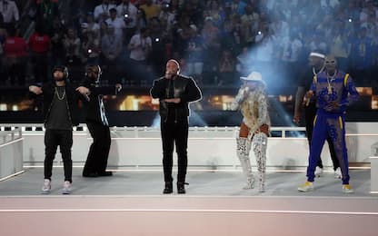 Super Bowl 2022, l’Halftime Show con Eminem e Snoop Dogg. FOTO