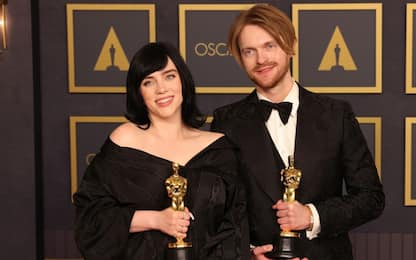 Oscar 2022, No Time To Die: il testo della miglior canzone vincitrice