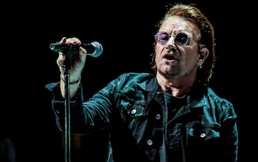 MILAN, ITALY - OCTOBER 12: Bono of U2 performs on stage at Mediolanum Forum on October 12, 2018 in Milan, Italy. (Photo by Sergione Infuso/Corbis via Getty Images)