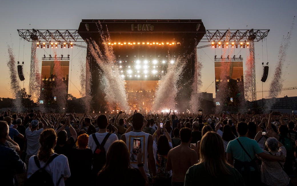 Imagine Dragons a Milano, 65mila fan in delirio. Aspettando domani i