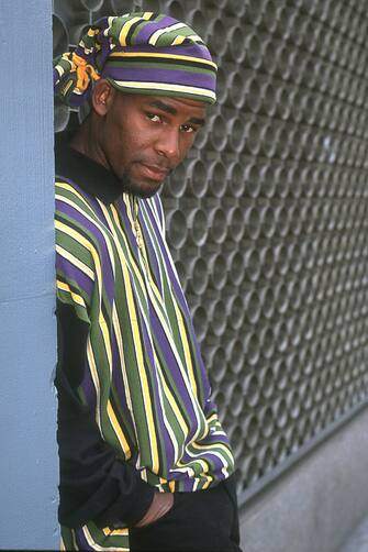 UNSPECIFIED - CIRCA 2000:  Photo of R Kelly  Photo by Al Pereira/Michael Ochs Archives/Getty Images