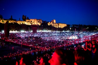 Italian glam rock band Maneskin (vocalist Damiano David, bassist Victoria De Angelis, guitarist Thomas Raggi and drummer Ethan Torchio) perform on stage during a concert at the Circus Maximus in Rome, Italy, 09 July 2022.
ANSA/UFFICIO STAMPA/ROBERTO PANUCCI
+++ ANSA PROVIDES ACCESS TO THIS HANDOUT PHOTO TO BE USED SOLELY TO ILLUSTRATE NEWS REPORTING OR COMMENTARY ON THE FACTS OR EVENTS DEPICTED IN THIS IMAGE; NO ARCHIVING; NO LICENSING +++