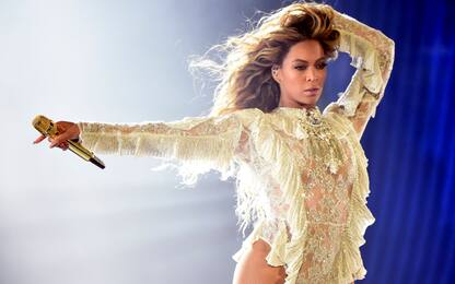 Beyoncé cambierà testo a Heated dopo le accuse di offesa ai disabili