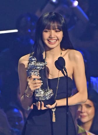 Lisa accept the award for best K-Pop for "Lalisa" on stage at the MTV Video Music Awards 2022 held at the Prudential Center in Newark, New Jersey.  Picture date: Sunday August 28, 2022.