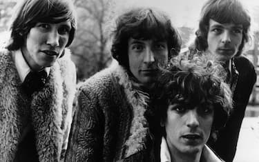 The British pop group Pink Floyd, (l to r) Roger Waters, Nick Mason, Syd Barrett and Richard Wright. (Photo by Â© Hulton-Deutsch Collection/CORBIS/Corbis via Getty Images)