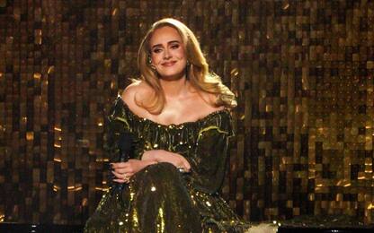 Adele, il teaser del videoclip del nuovo singolo I Drink Wine