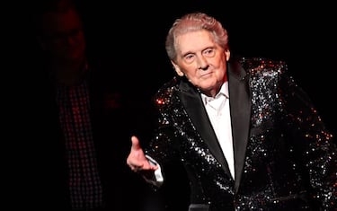 CERRITOS, CALIFORNIA - NOVEMBER 17: Rock and Roll Hall of Fame musician Jerry Lee Lewis performs onstage at Cerritos Center for the Performing Arts on November 17, 2018 in Cerritos, California. (Photo by Scott Dudelson/Getty Images)