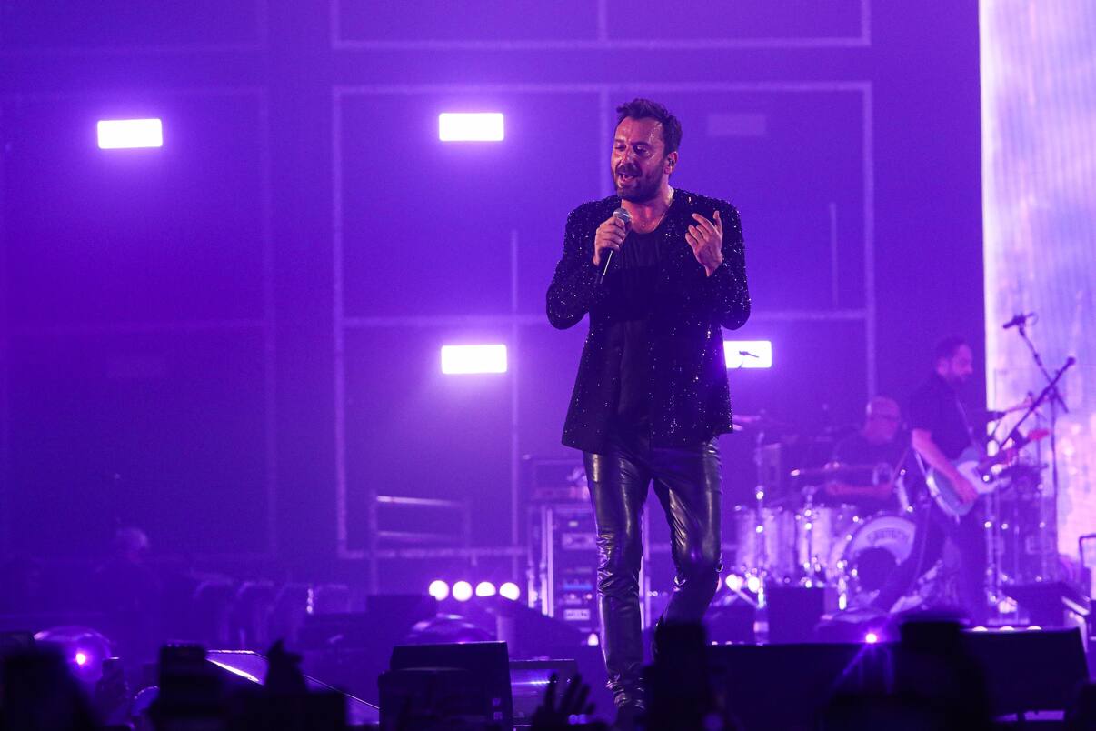 Cremonini live 2025, attesissimo il tour negli stadi. Doppio sold out a