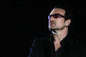 Bono performing at the Live 8 concert at the Murrayfield stadium in Edinburgh, Scotland Date: 06.07.2005. Ref: B164_089732_0015 COMPULSORY CREDIT: Simon Hollington/Starstock/Photoshot