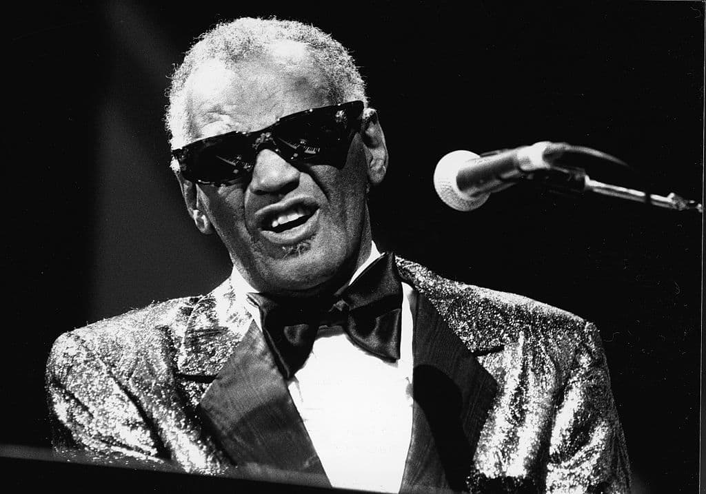 Rolling Stone pubblica la classifica dei 200 cantanti migliori di sempre. Ecco la top 20 Sky TG24 Rolling Stone pubblica la classifica dei 200 cantanti migliori di sempre. Ecco la top 20 Sky TG24