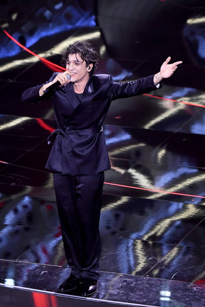 Sanremo 2023 Tananai Con Tango Il Testo Della Canzone Sky Tg24