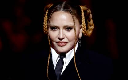 Madonna dopo critiche ai Grammy: "Non mi scuserò per il mio aspetto"