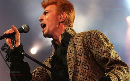 David Bowie, 80000 pezzi d'archivio al Victoria & Albert Museum