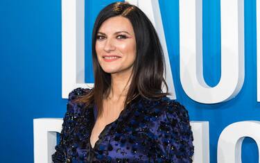 MADRID, SPAIN - APRIL 07: Laura Pausini attends the premiere of the documentary 'Laura Pausini - Un placer conocerte (Nice to meet you)' at Cine Capitol Gran Via on April 07, 2022 in Madrid, Spain. (Photo by David Benito/WireImage)
