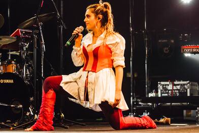 Margherita Vicario, in attesa dei concerti lancia la sua Canzoncina