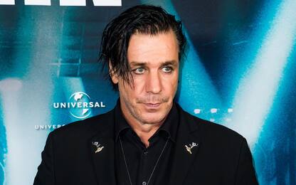 Rammstein, Till Lindemann accusato di abusi sessuali