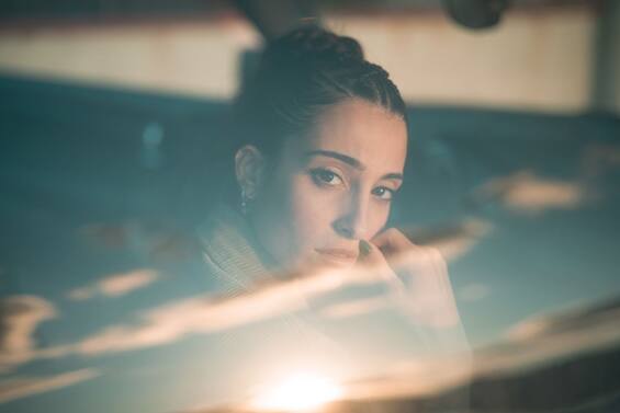 Ariele, remember your first love and your first… Appointment: the video