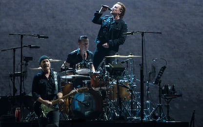 U2, nuovo brano in un live a sorpresa a Las Vegas: Atomic City. VIDEO