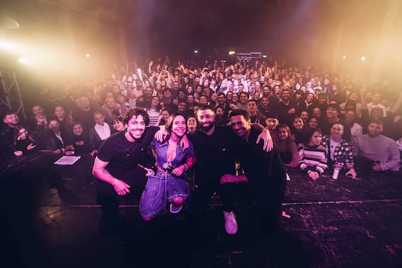 Federica Abbate talks about her first live: “Always fight for what makes you happy”