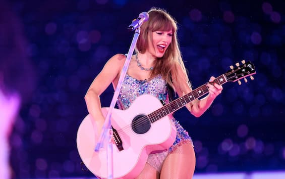 Taylor Swift’s Eras Tour concert film will be streaming in December
