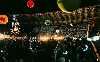 Coldplay in concerto a Roma, in 65mila per la prima data. VIDEO