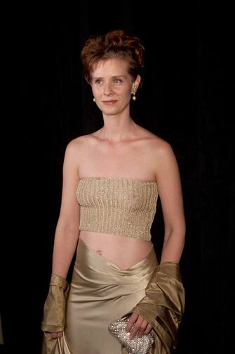 2303587 Actress Cynthia Nixon (wearing Pamela Dennis) at the Second Annual Directors Guild of America Honors, at The Grand Hyatt in New York City. 12/10/2000. Photo: Evan Agostini/Getty Images