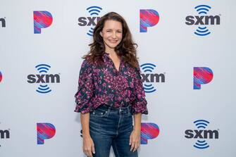 LOS ANGELES, CALIFORNIA - NOVEMBER 01: Kristin Davis attends 'Celebrities Visit the SiriusXM Hollywood Studios in Los Angeles' at SiriusXM Studios on November 01, 2019 in Los Angeles, California. (Photo by Emma McIntyre/Getty Images for SiriusXM)