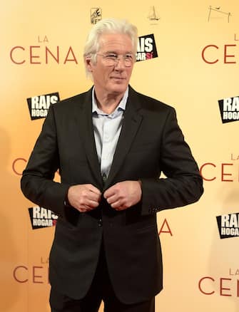 MADRID, SPAIN - DECEMBER 11:  Richard Gere attends the 'La Cena' (The Dinner) premiere at the Capitol cinema on December 11, 2017 in Madrid, Spain.  (Photo by Fotonoticias/WireImage)