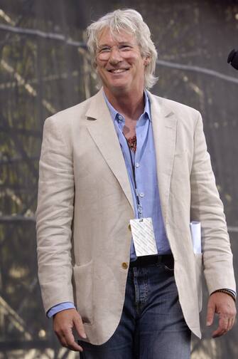 Richard Gere during LIVE 8 - Philadelphia - Show at Philadelphia Museum of Art in Philadelphia, Pennsylvania, United States. (Photo by Theo Wargo/WireImage)