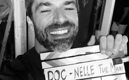 Doc - Nelle tue mani: Luca Argentero annuncia la fine delle riprese