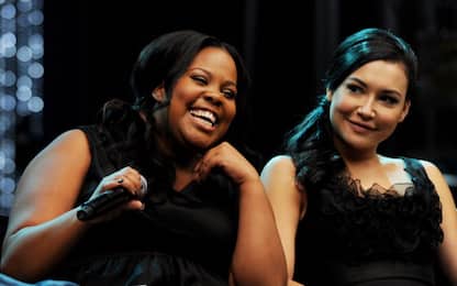 Glee, Amber Riley ricorda Naya Rivera con un'emozionante esibizione