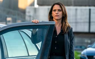 Amy Landecker as Nancy Costello in YOUR HONOR, "Part Eight". Photo Credit: Skip Bolen/SHOWTIME. 