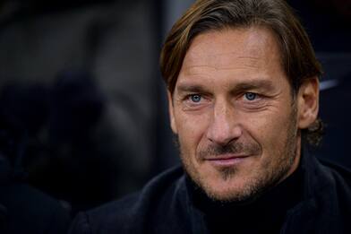 Calcio, Totti: "Ai miei tempi era passione, ora è solo business"