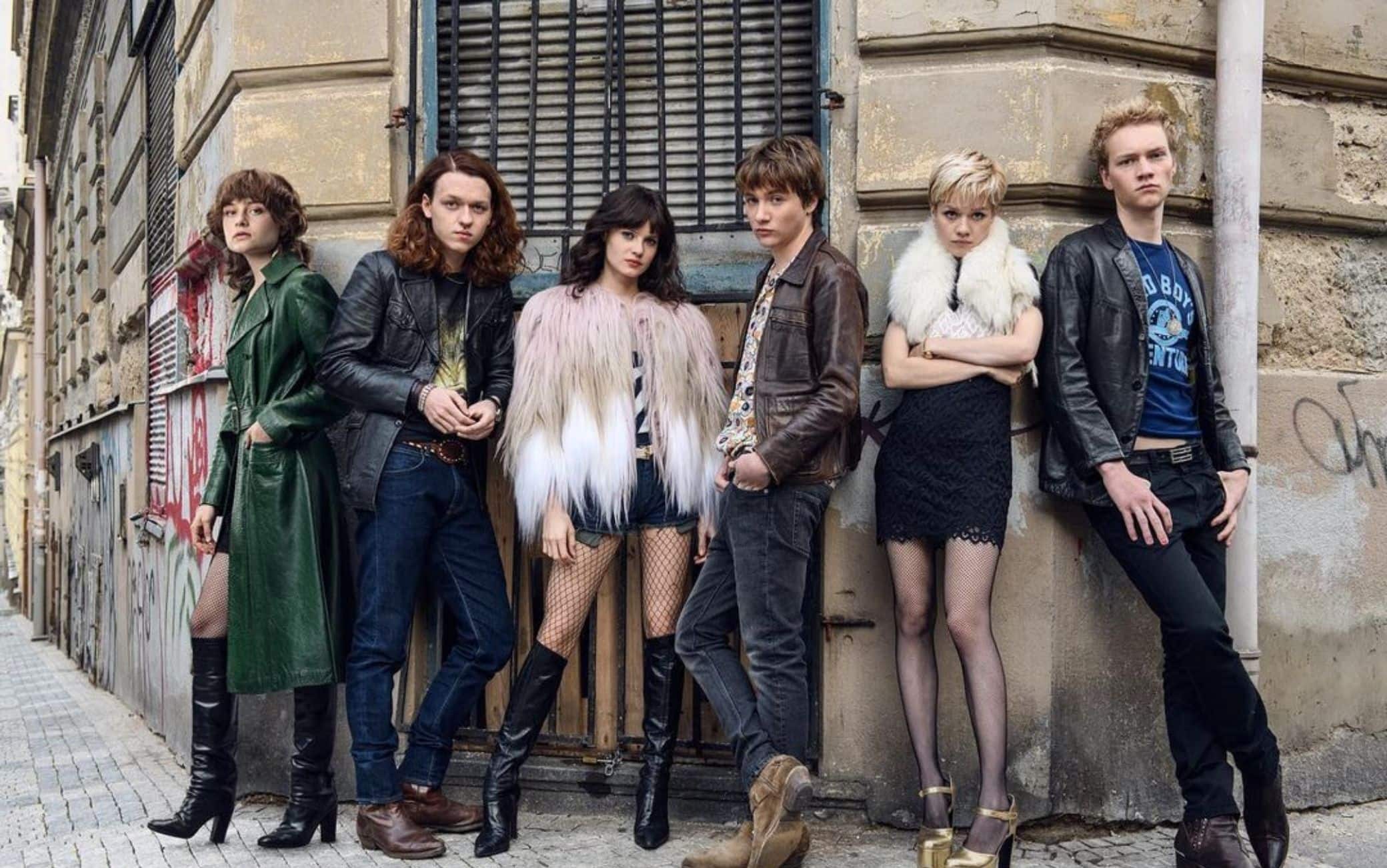 Noi i ragazzi dello zoo di Berlino, il cast della serie tv tratta dal