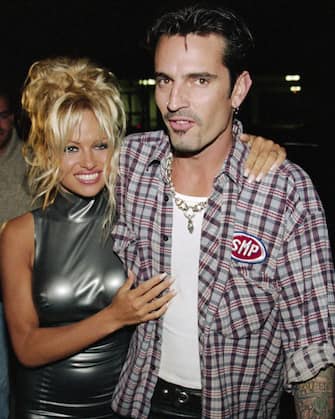 Pamela Anderson and Tommy Lee Hugging (Photo by ï¿½ï¿½ Steve Starr/CORBIS/Corbis via Getty Images)
