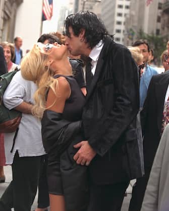 PAMELA ANDERSON AND HER HUSBAND, TOMMY LEE, IN NEW YORK (Photo by Lawrence Schwartzwald/Sygma via Getty Images)