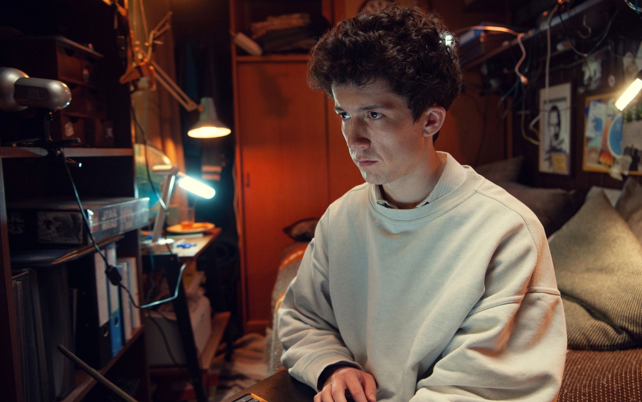 come vendere droga online 3 il trailer della terza stagione