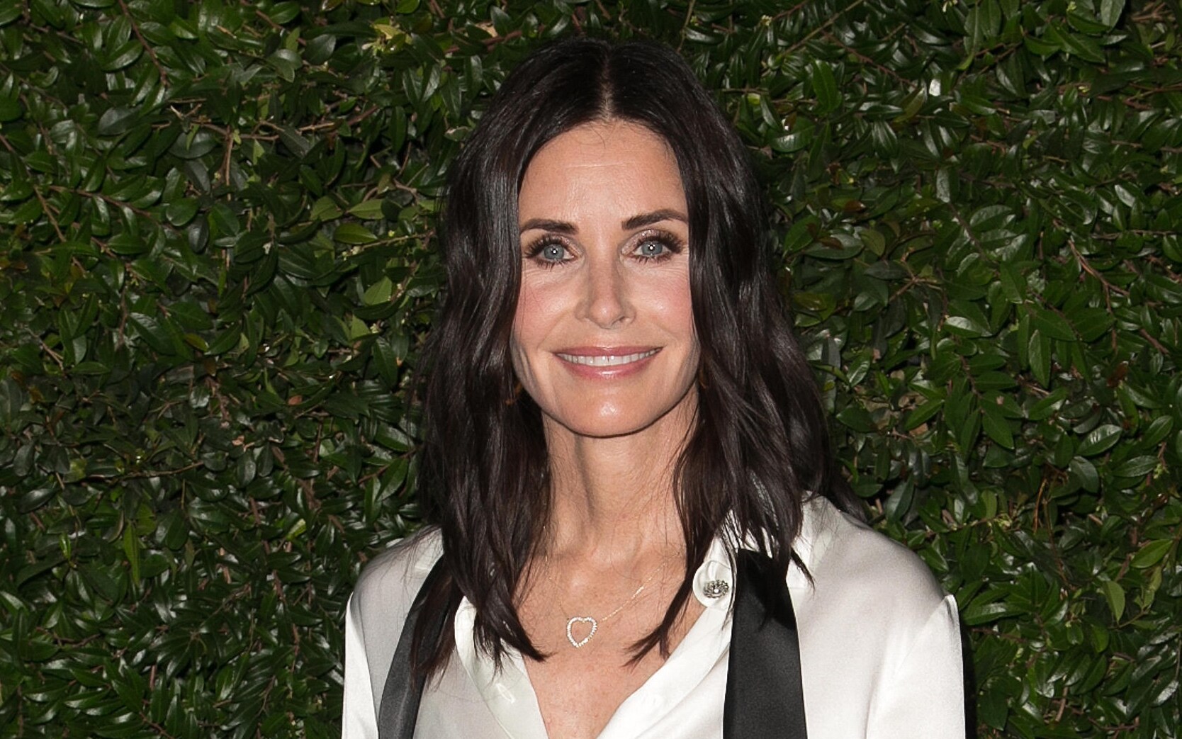 Friends Courteney Cox Nominata Agli Emmy Awards 2021 A Quasi 20 Anni Dalla Fine Della Serie