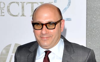 epa09481037 (FILE) - US actor and cast member Willie Garson attends the premiere of 'Sex and the City 2' at Radio City Music Hall, in New York, New York, USA, 24 May 2010 (reissued 22 September 2021). US actor Willie Garson has died at the age of 57, his son announced on 21 September 2021.  EPA/JASON SZENES *** Local Caption *** 02171844