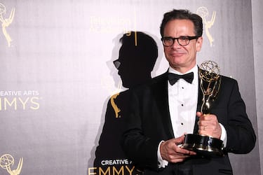 LOS ANGELES, CA - SEPTEMBER 10:  Peter Scolari poses in the press room at the 2016 Creative Arts Emmy Awards held at Microsoft Theater on September 10, 2016 in Los Angeles, California.  (Photo by Tommaso Boddi/WireImage)