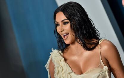 Kim Kardashian: un musicista sveglia i figli con canzoni natalizie