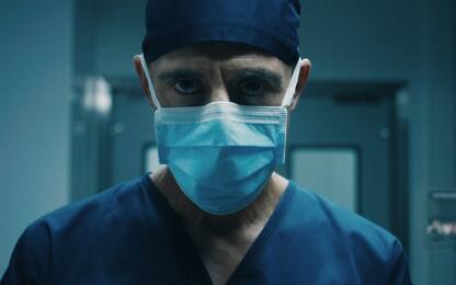 Al via TEMPLE, il medical thriller Sky Original con Mark Strong