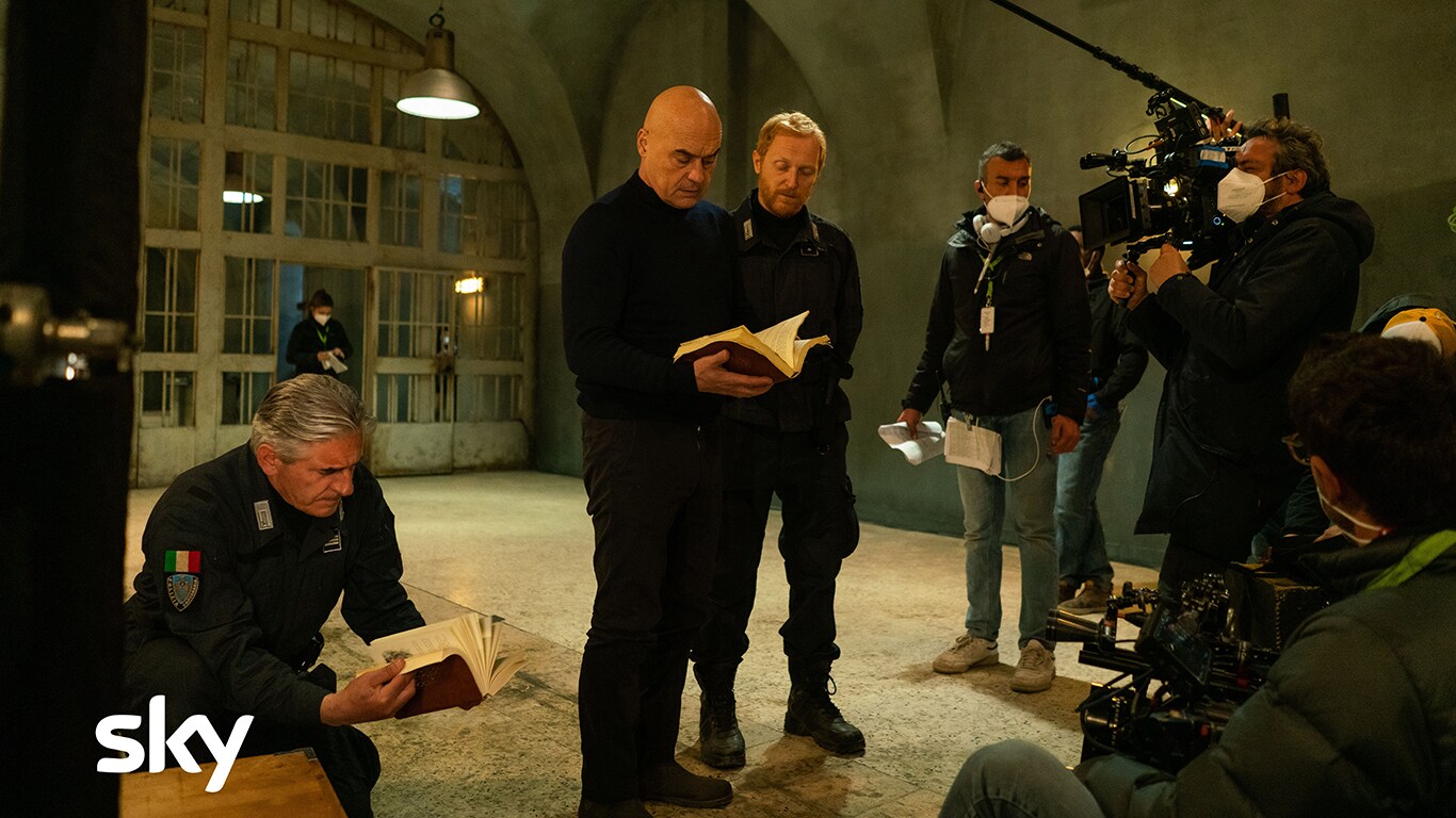 Luca Zingaretti sul set della serie tv Sky Original Il Re