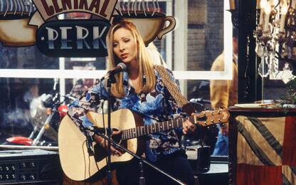 Friends: le migliori canzoni di Phoebe raccolte in un video