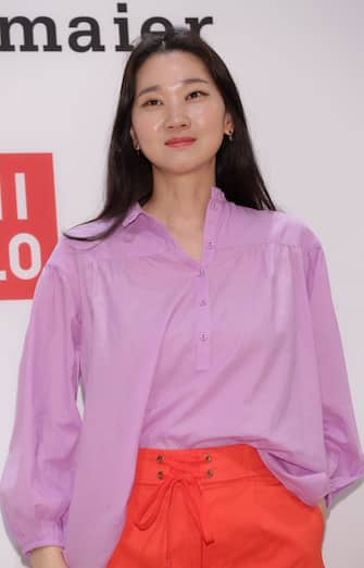 SEOUL, SOUTH KOREA - MAY 31:  Model Jang Yoon-Ju attends the photocall for the 'Uniqlo' tomas maier collection launch on May 31, 2018 in Seoul, South Korea.  (Photo by Han Myung-Gu/WireImage)