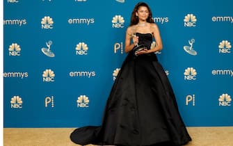 Emmy 2022, the report cards to the looks, from Zendaya to Lily James.  PHOTO
