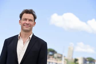 CANNES, FRANCE - MAY 20:  Actor Dominic West attends the "The Square" photocall during the 70th annual Cannes Film Festival at Palais des Festivals on May 20, 2017 in Cannes, France.  (Photo by Stephane Cardinale - Corbis/Corbis via Getty Images)